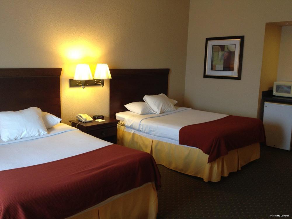 Best Western Тампа Стая снимка